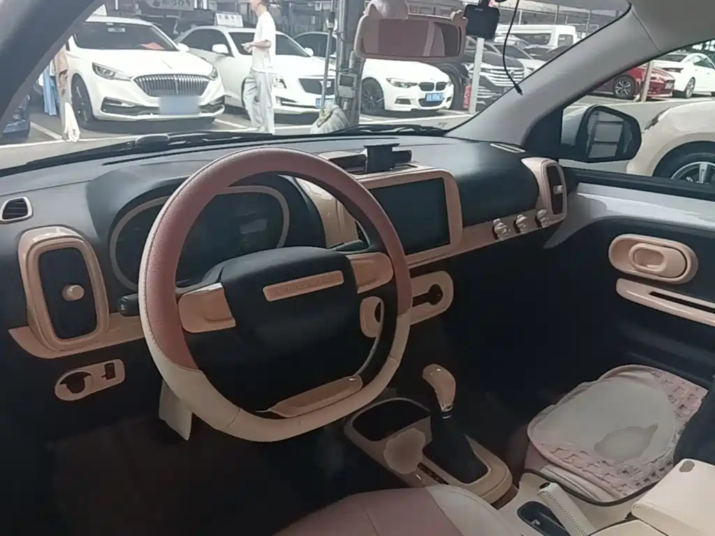 Roewe Clever — миниатюра 10