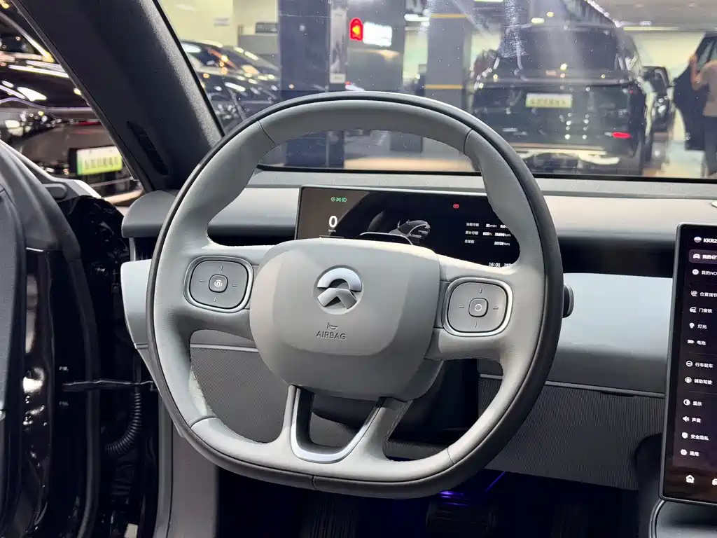 NIO ET5T — миниатюра 16