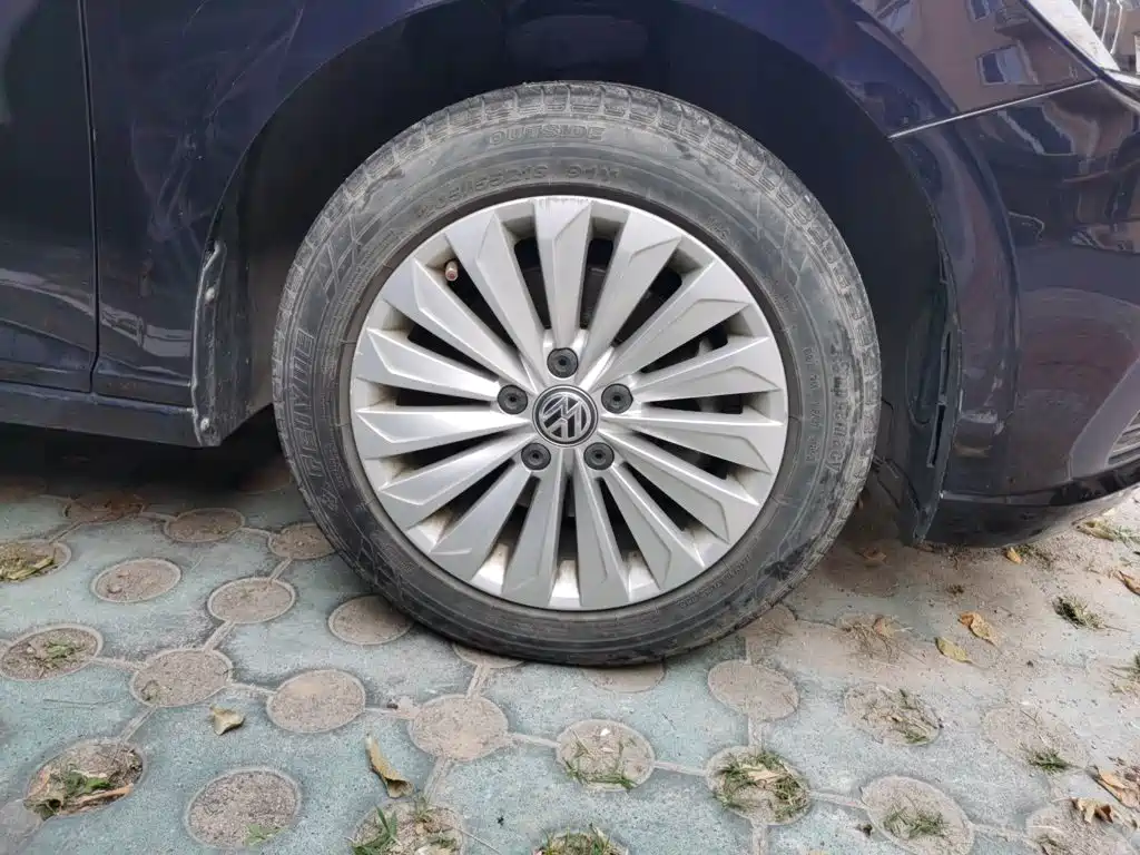 Volkswagen Lavida — миниатюра 24
