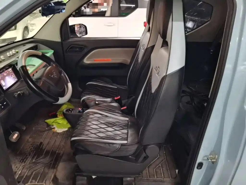 Wuling MINIEV — миниатюра 15