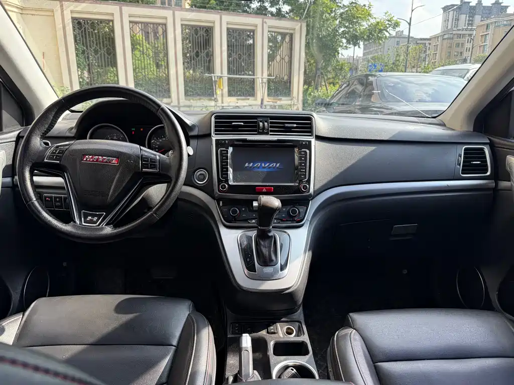 Haval H6 2015 Sport 1.5T AT Luxury