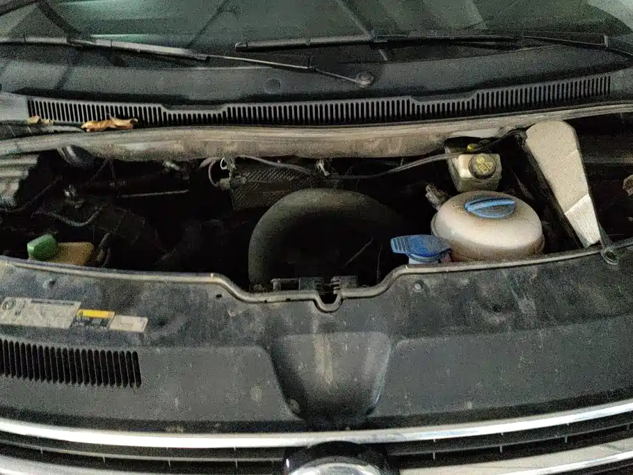 Volkswagen Caravelle — миниатюра 10