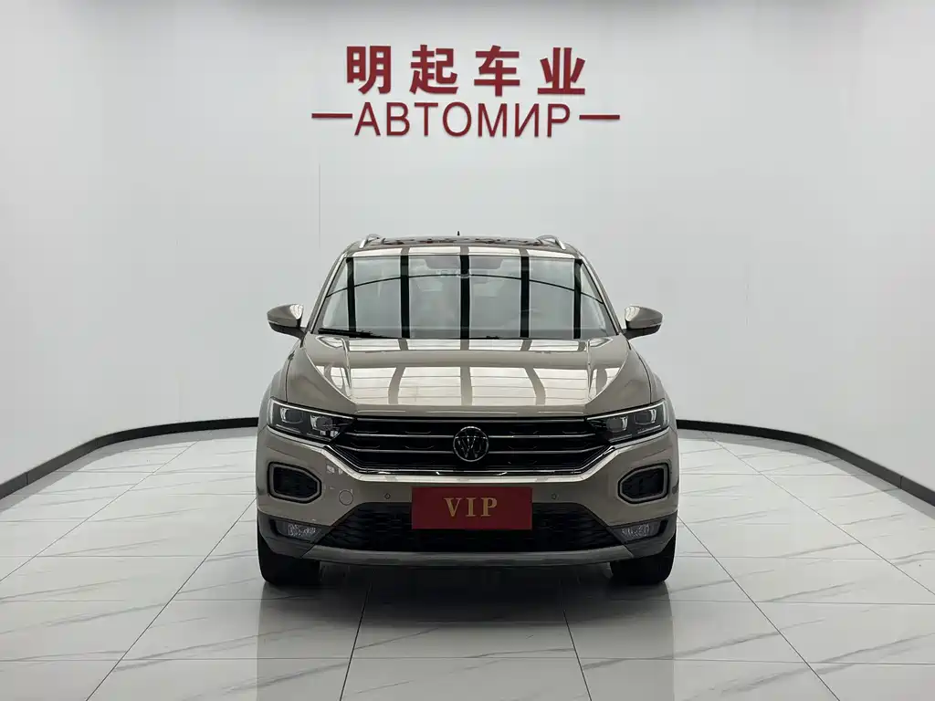 Volkswagen T-Roc — миниатюра 2