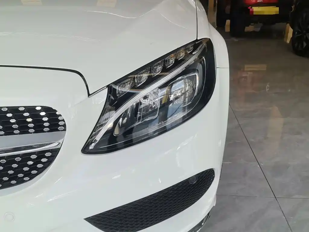 Mercedes-Benz C-Class — миниатюра 24