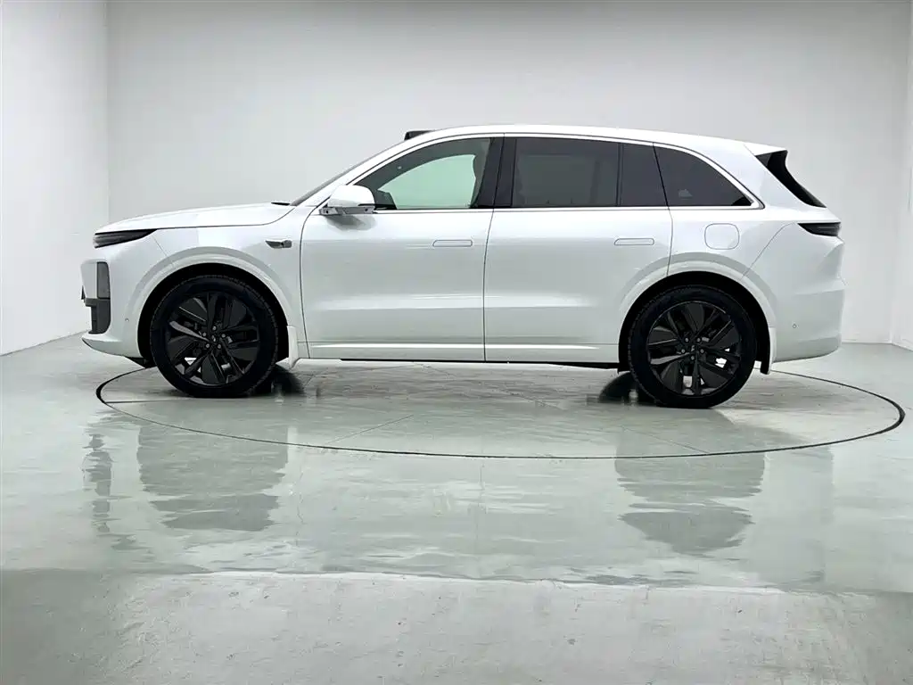 Li Auto IDEAL L6