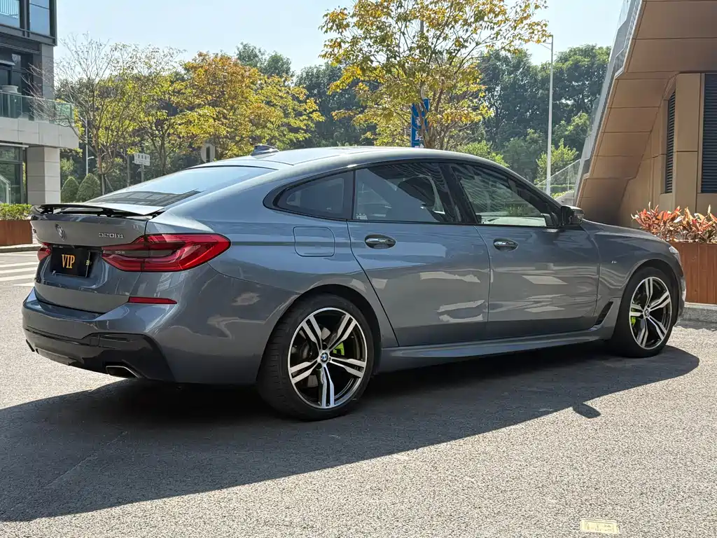 BMW 6 SERIES GT