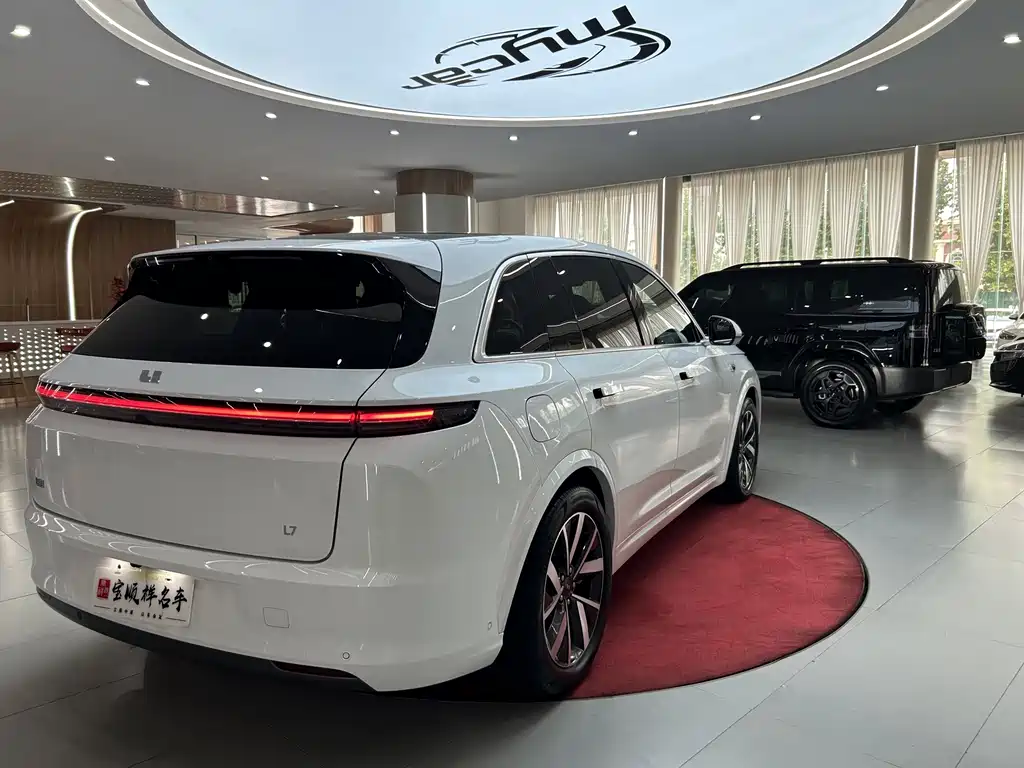 Li Auto Li L7 — миниатюра 4