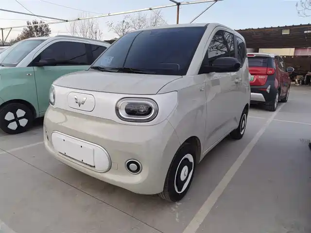 WULING AUTOMOBILE HONGGUANG MINIEV 2025