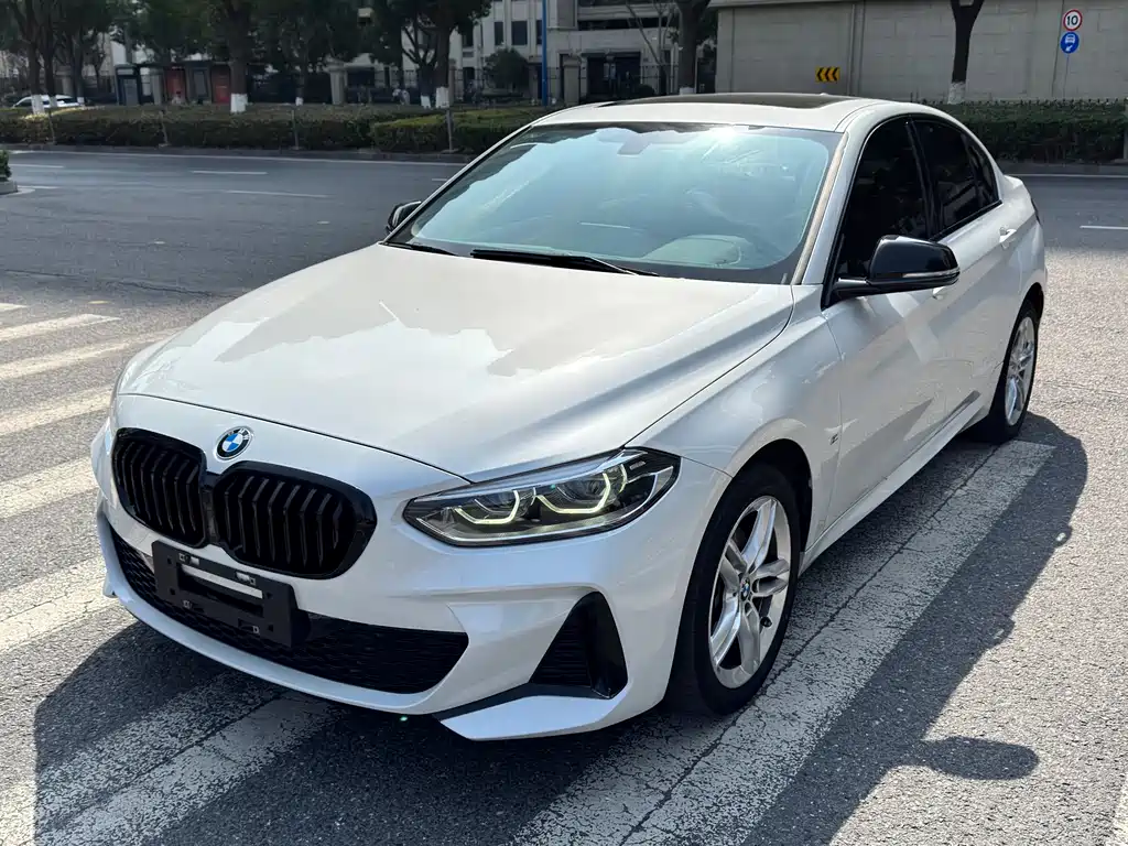 BMW 1 Series 2023