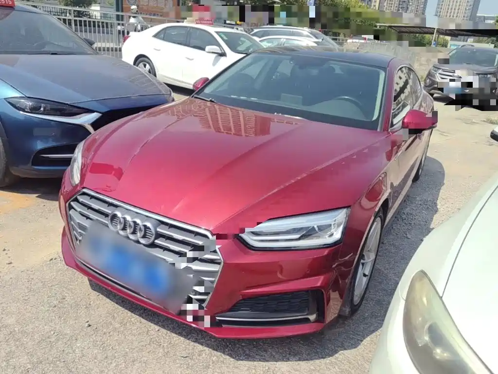 Audi A5 (Import)
