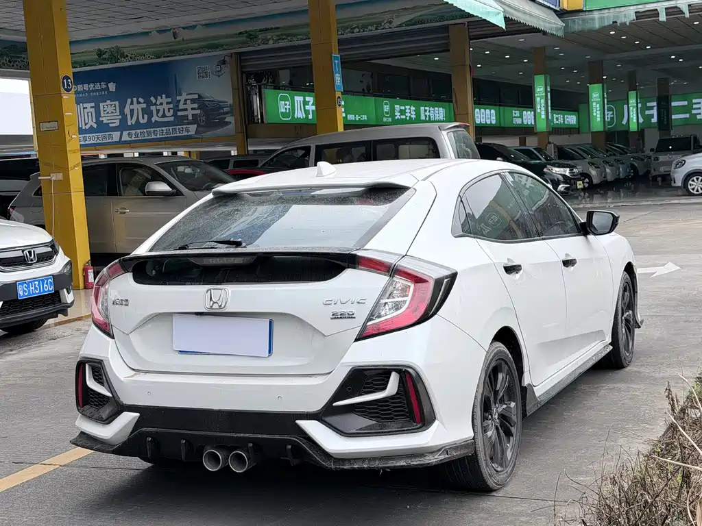 Honda Civic — миниатюра 12