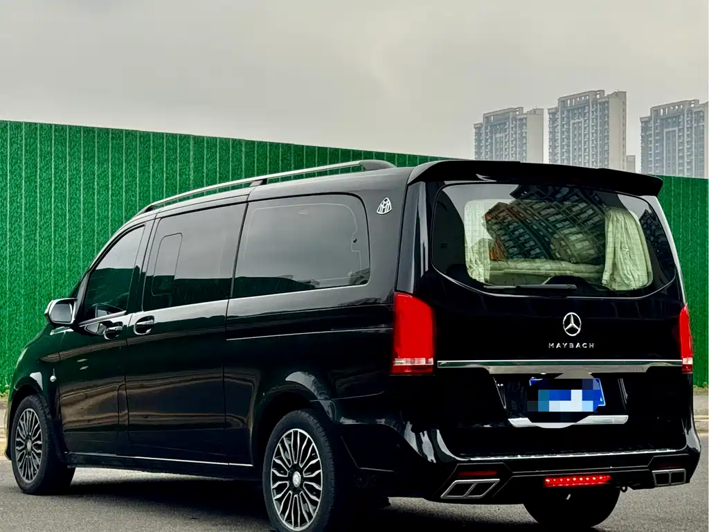 Mercedes-Benz Vito 2020 2.0T 7 мест