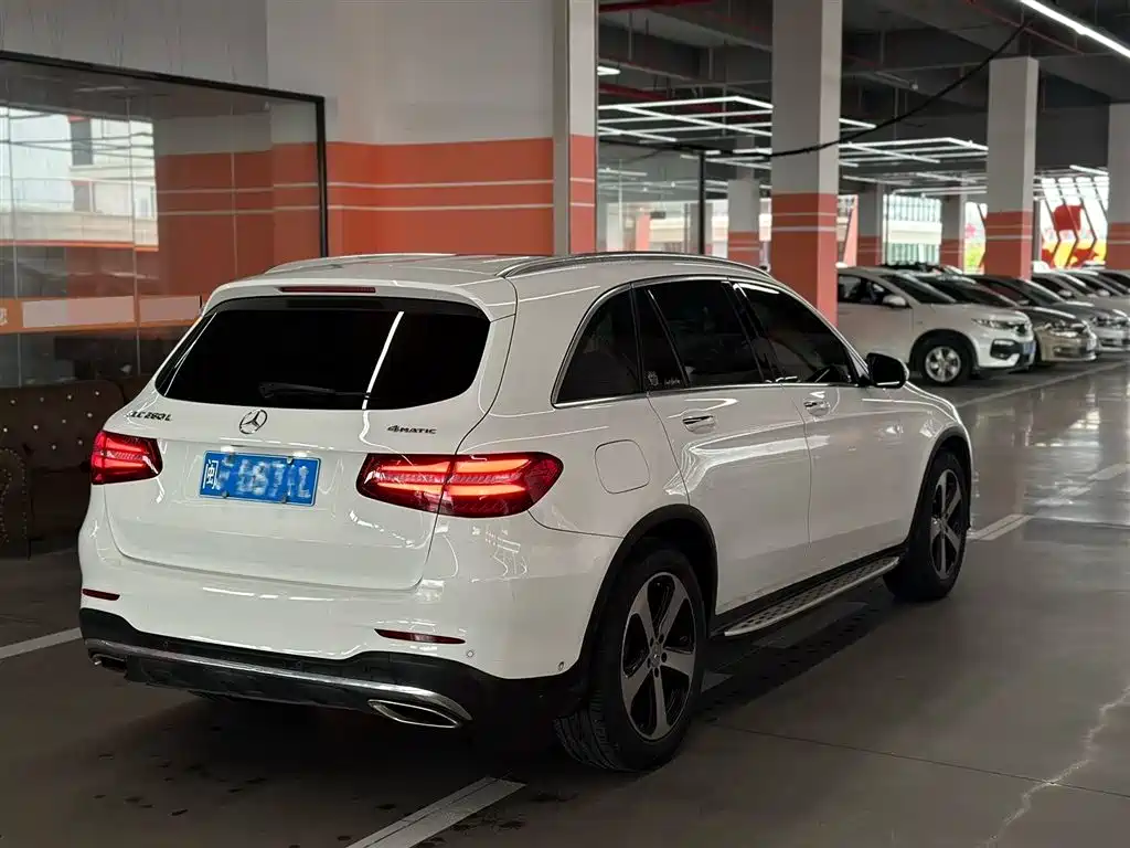 Mercedes-Benz GLC 2019 GLC 260 L 4MATIC Luxury