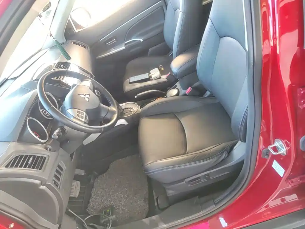 Mitsubishi ASX — миниатюра 15