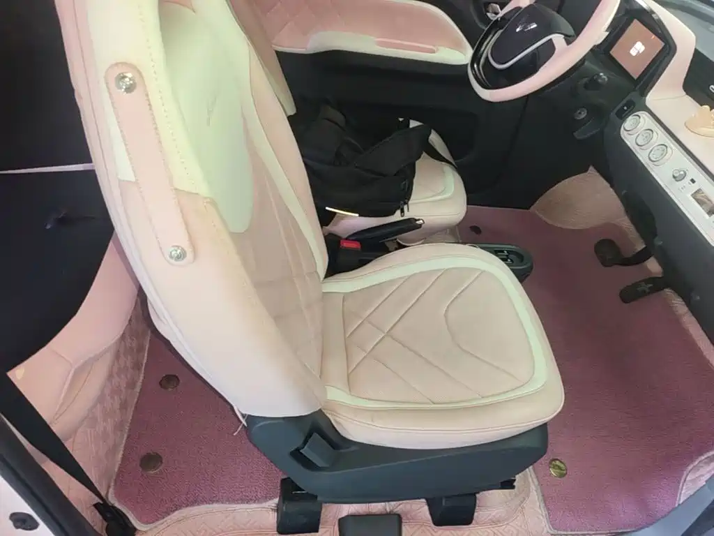 Wuling MINIEV — миниатюра 25