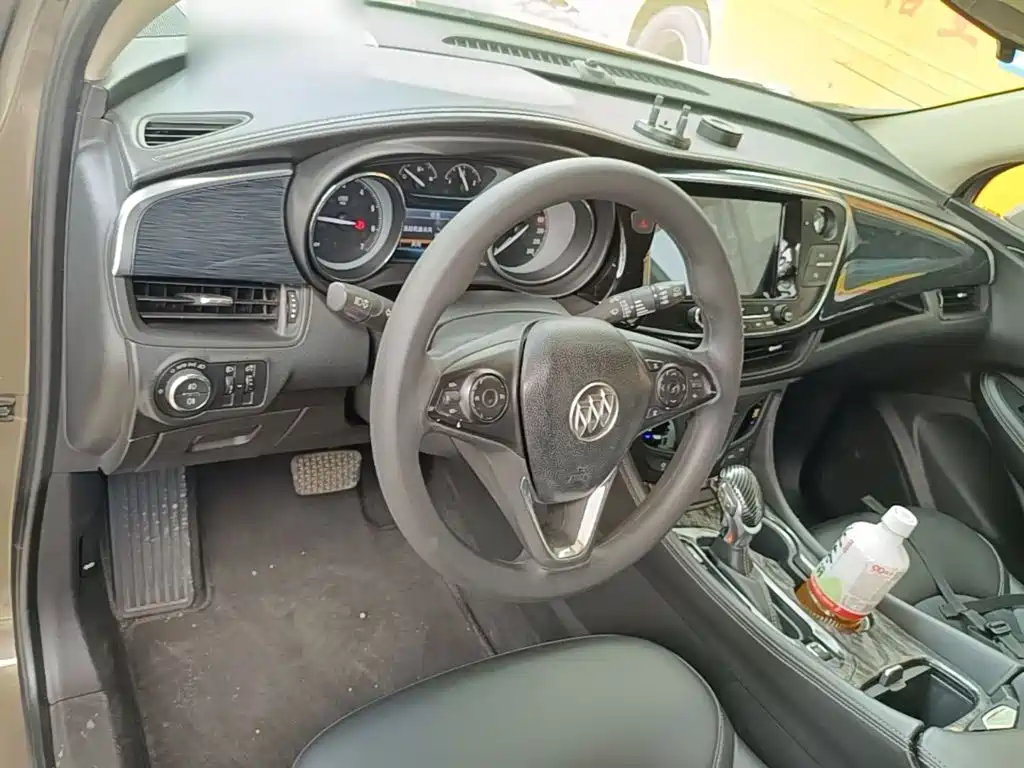 Buick Envision Plus — миниатюра 10