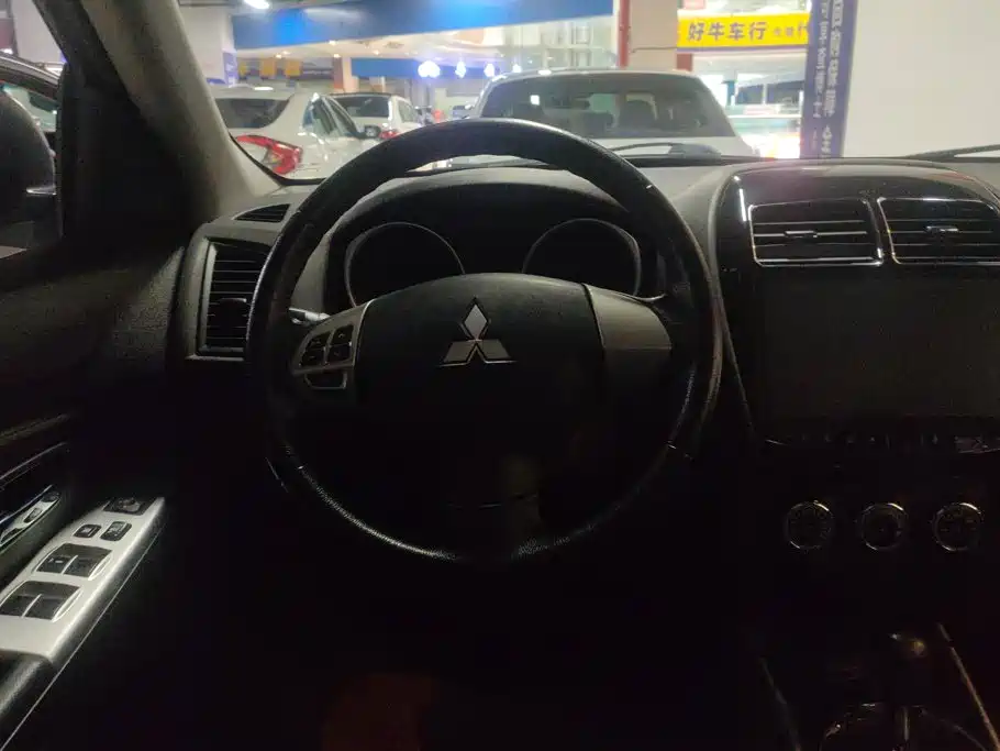 Mitsubishi ASX — миниатюра 15