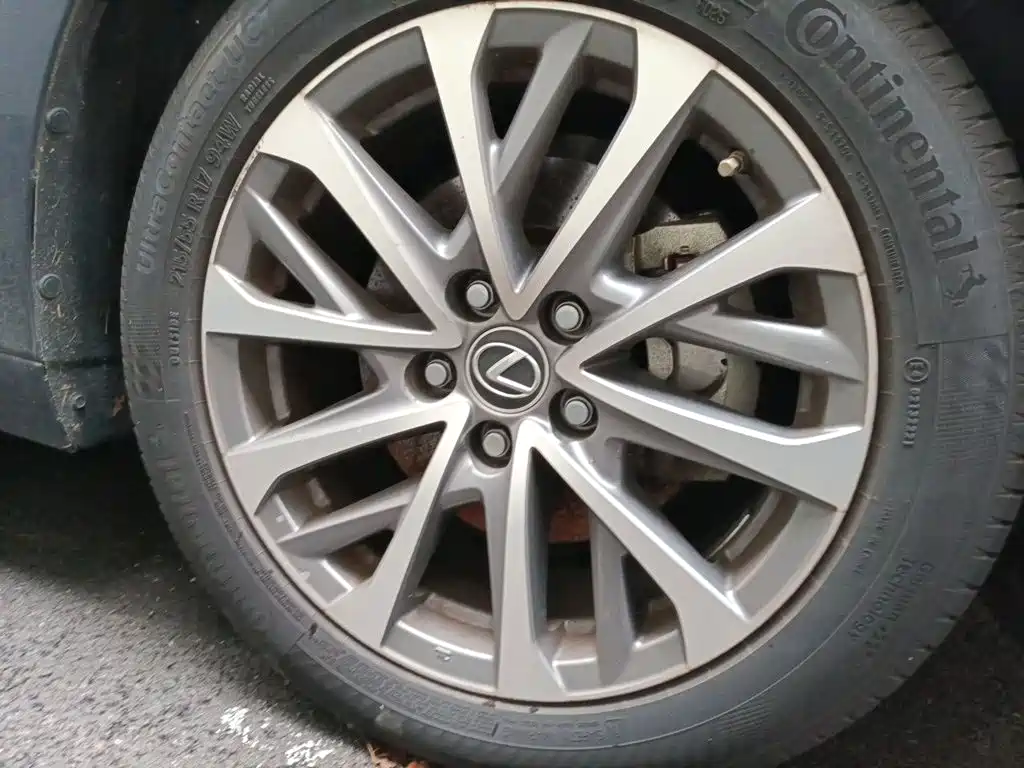 Lexus ES — миниатюра 26