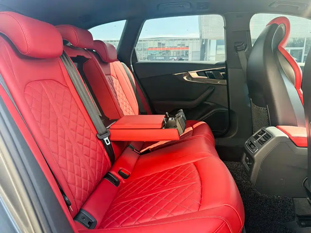 Audi S4 — миниатюра 28