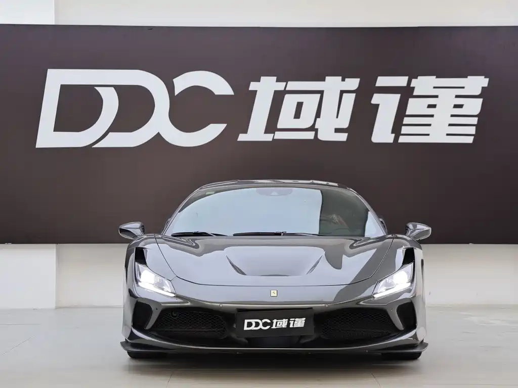 Ferrari F8 — миниатюра 3