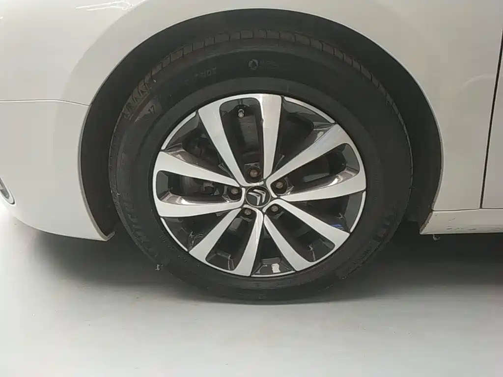 Citroen C6 — миниатюра 23