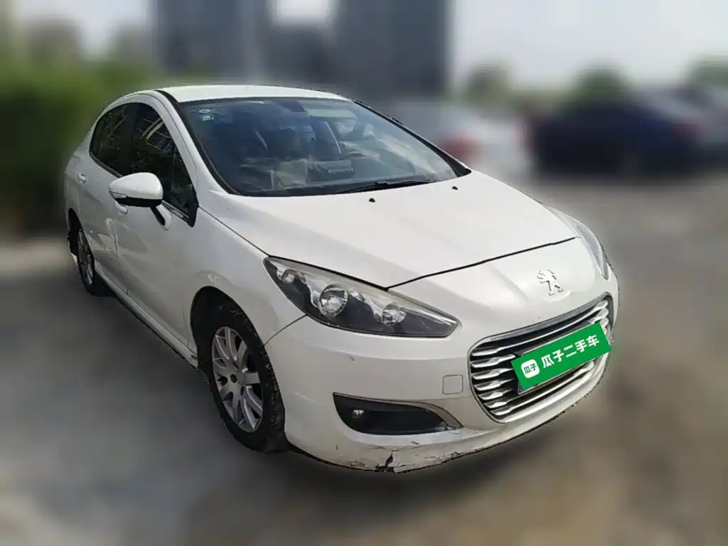 Peugeot 308 — миниатюра 6