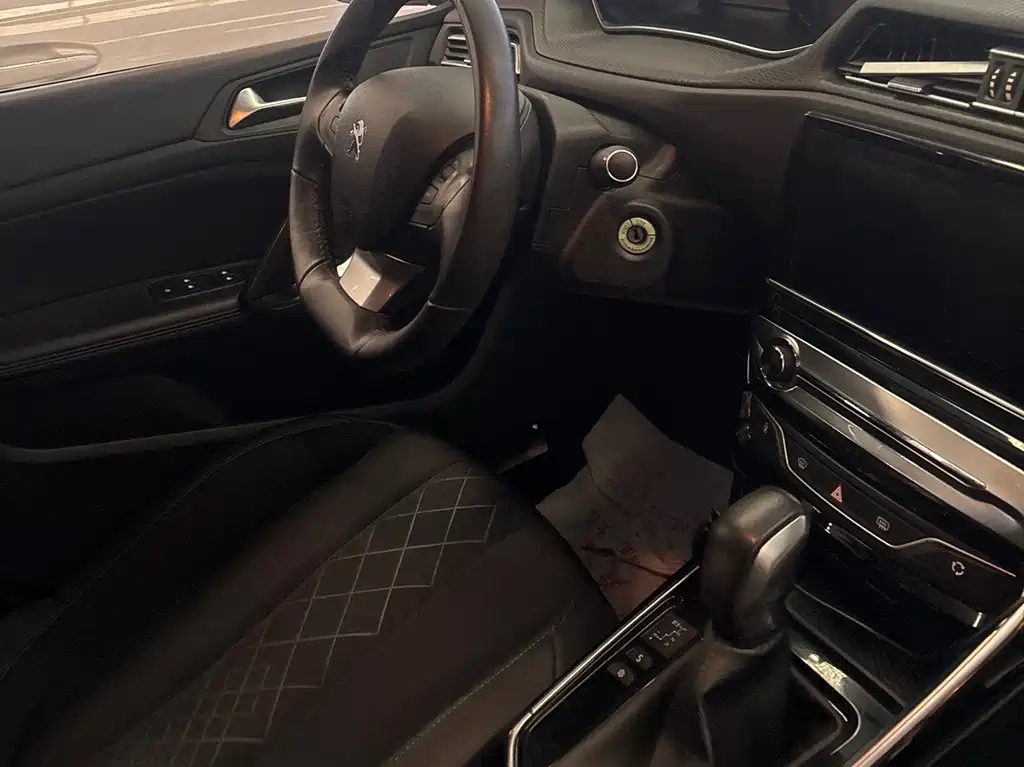 Peugeot 308 — миниатюра 13