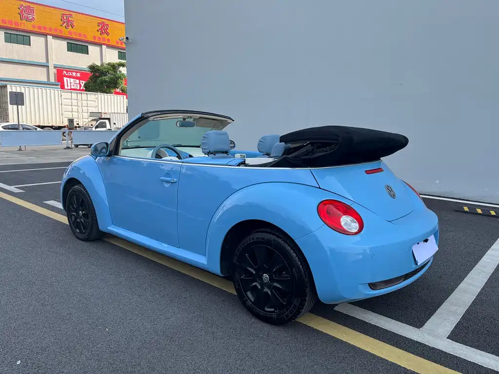 Volkswagen Beetle — миниатюра 7