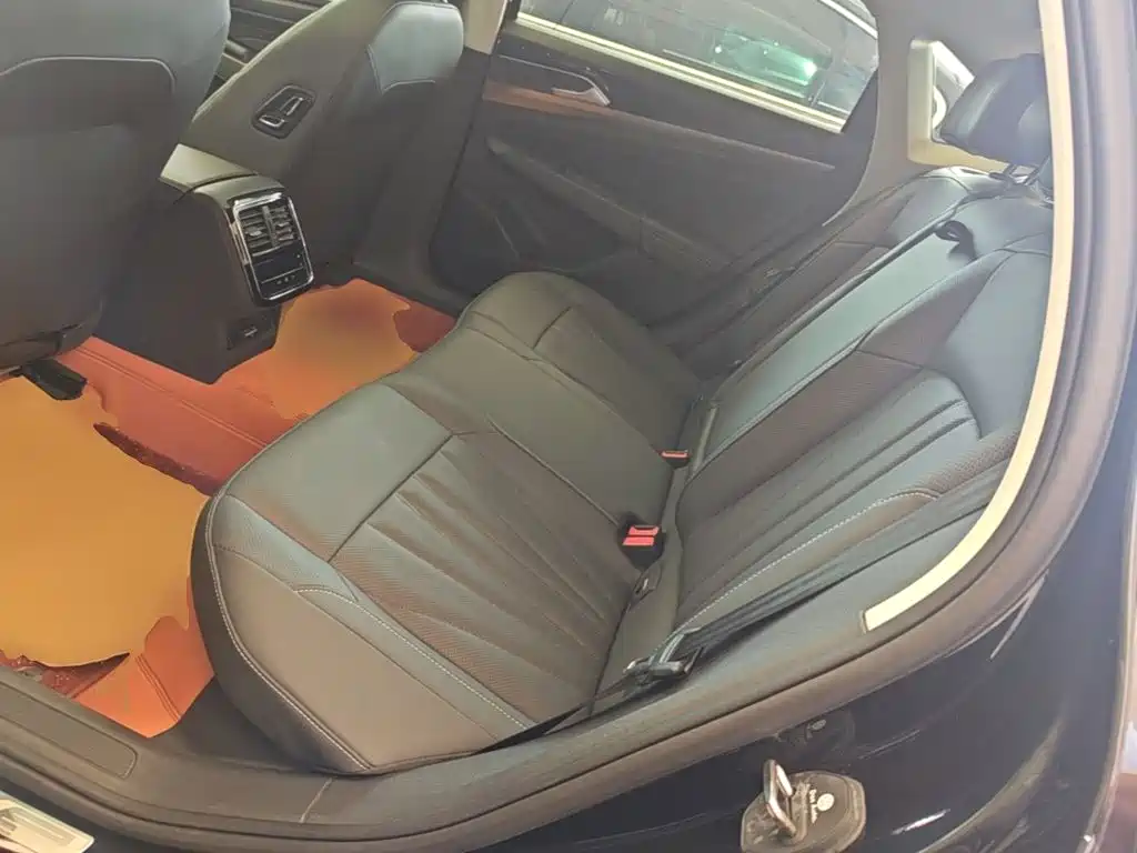 Volkswagen Passat — миниатюра 17