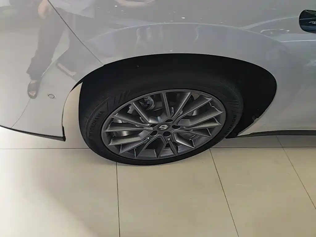 Leapmotor Leapmotor C10 — миниатюра 23