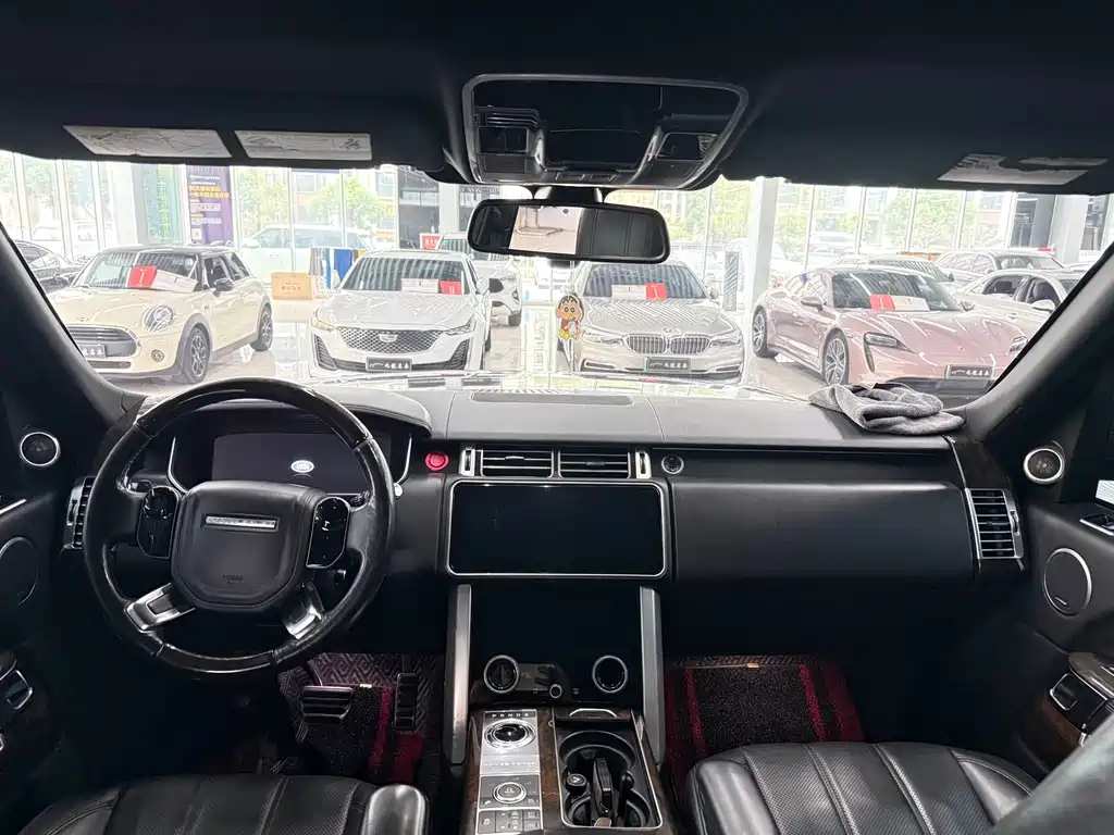 Land Rover Range Rover — миниатюра 8