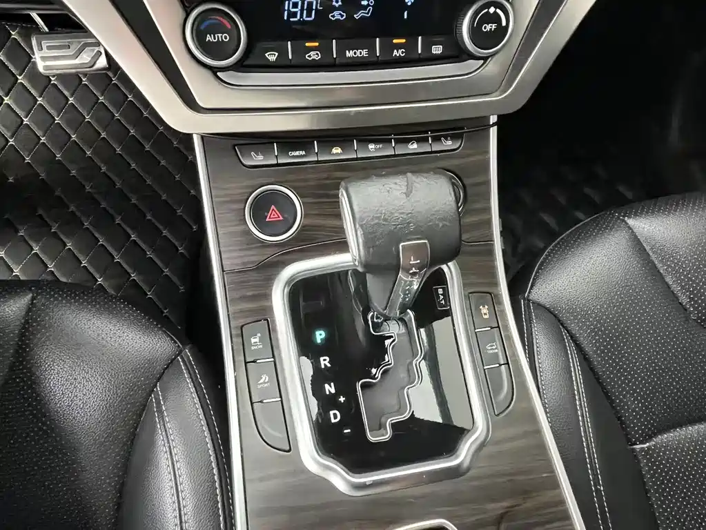 Landwind Landwind X7 — миниатюра 10