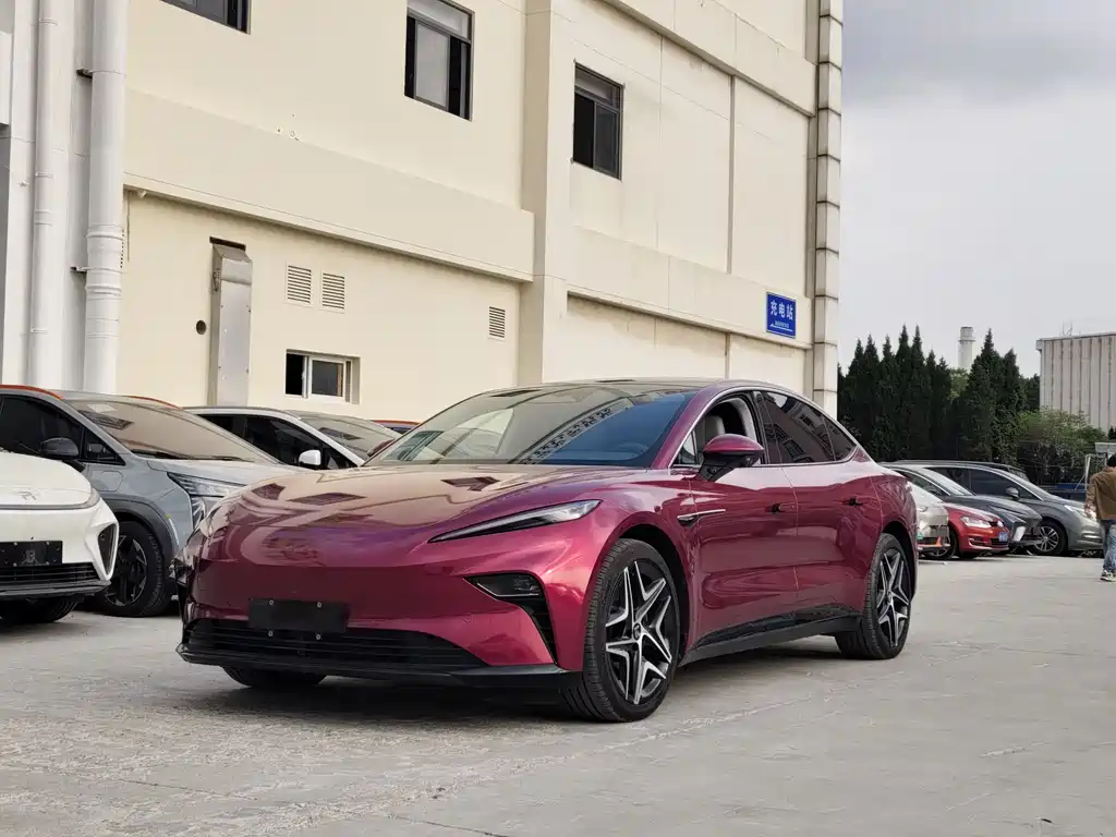 RISING AUTO FEIFAN F7