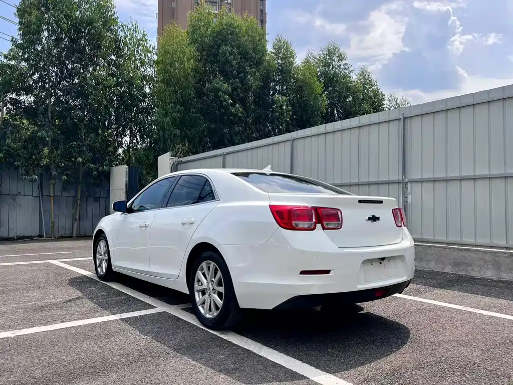 Chevrolet Malibu — миниатюра 6