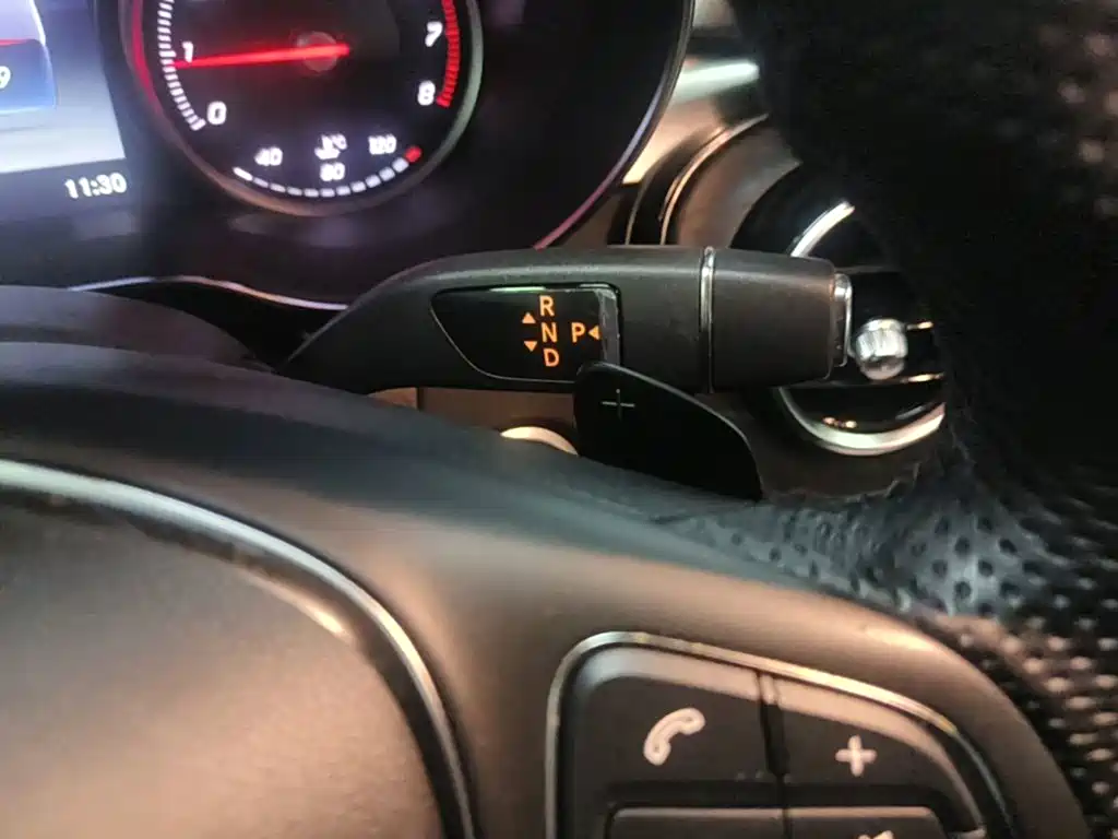 Mercedes-Benz C-Class — миниатюра 14