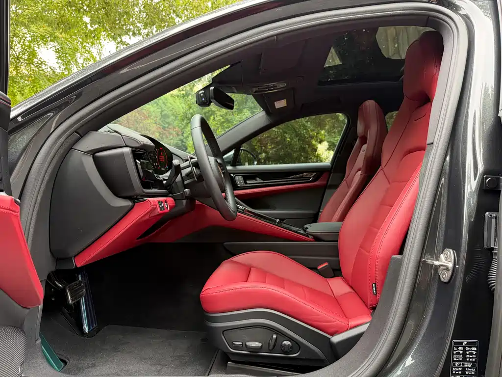 Porsche Panamera — миниатюра 10