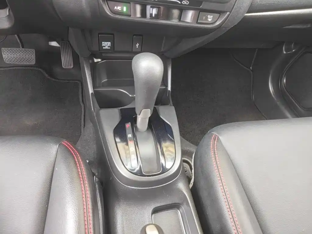 Honda Fit — миниатюра 14