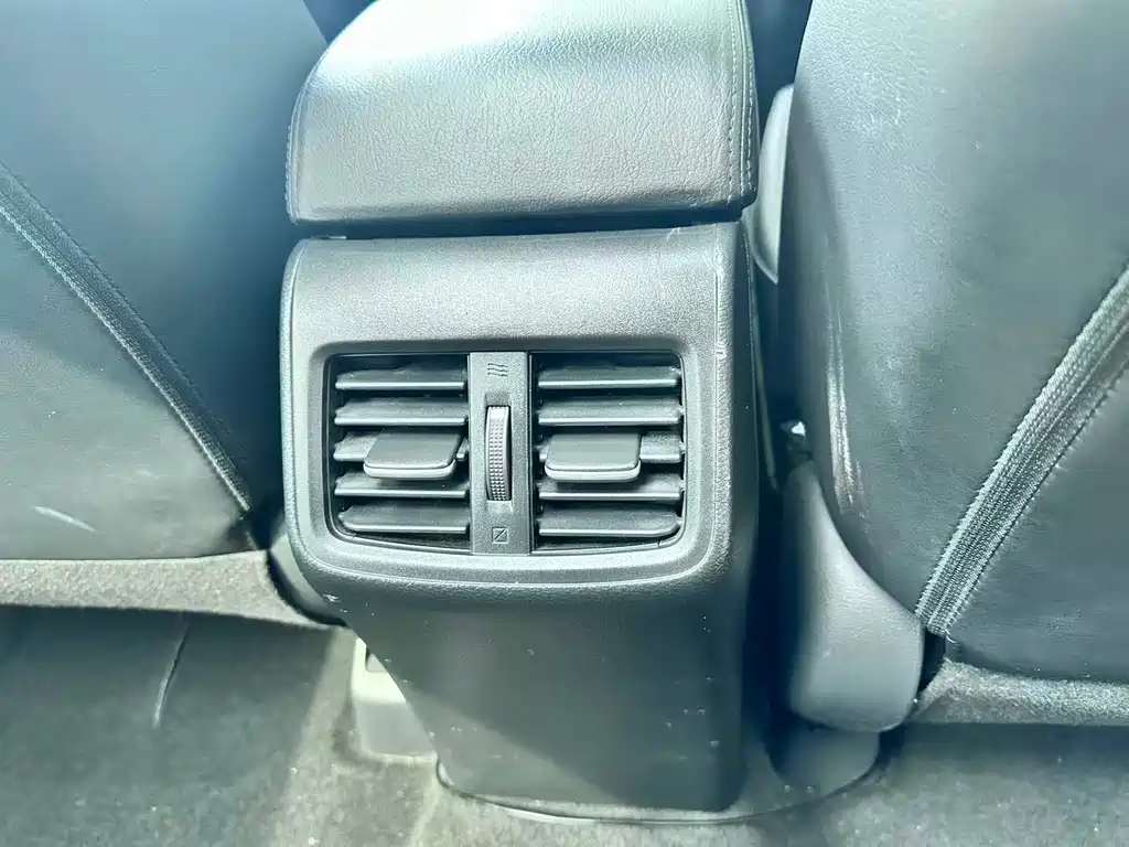 Honda Jade — миниатюра 17