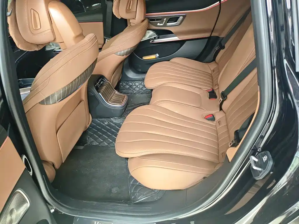 Mercedes-Benz E-Class E 2024 E 300 L Luxury
