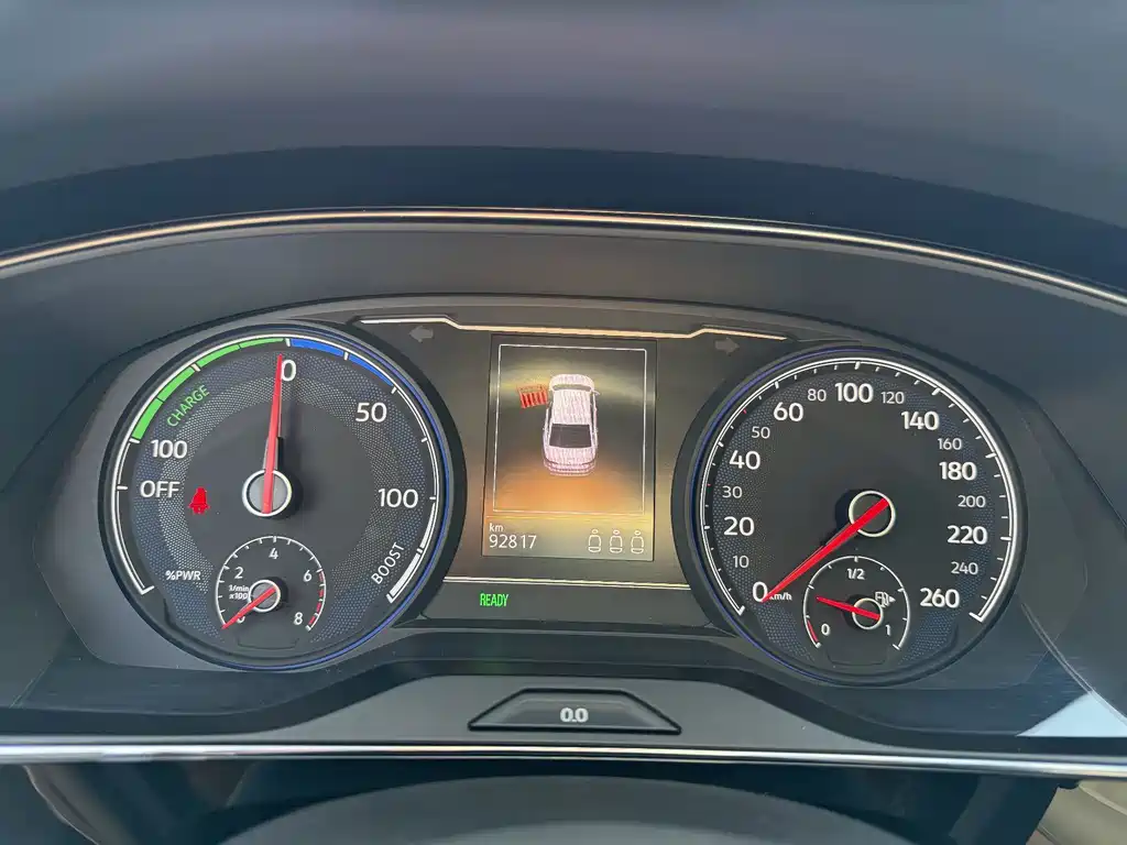 Volkswagen Passat PHEV — миниатюра 6