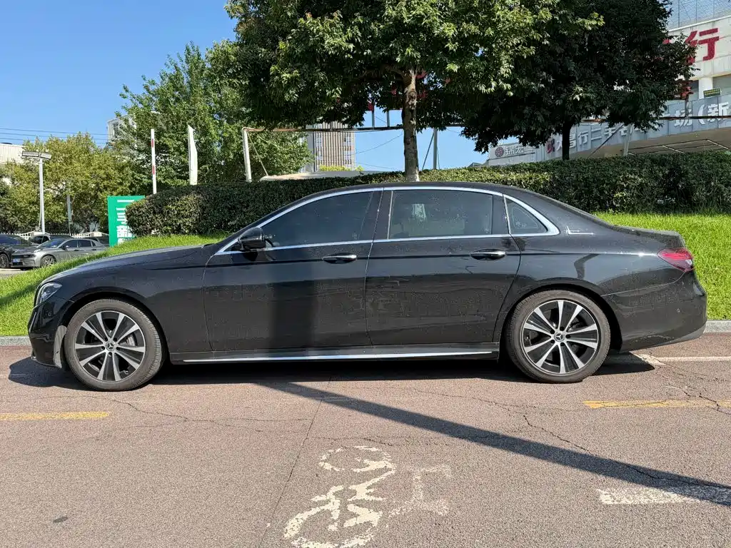 Mercedes-Benz E-Class New Energy — миниатюра 3