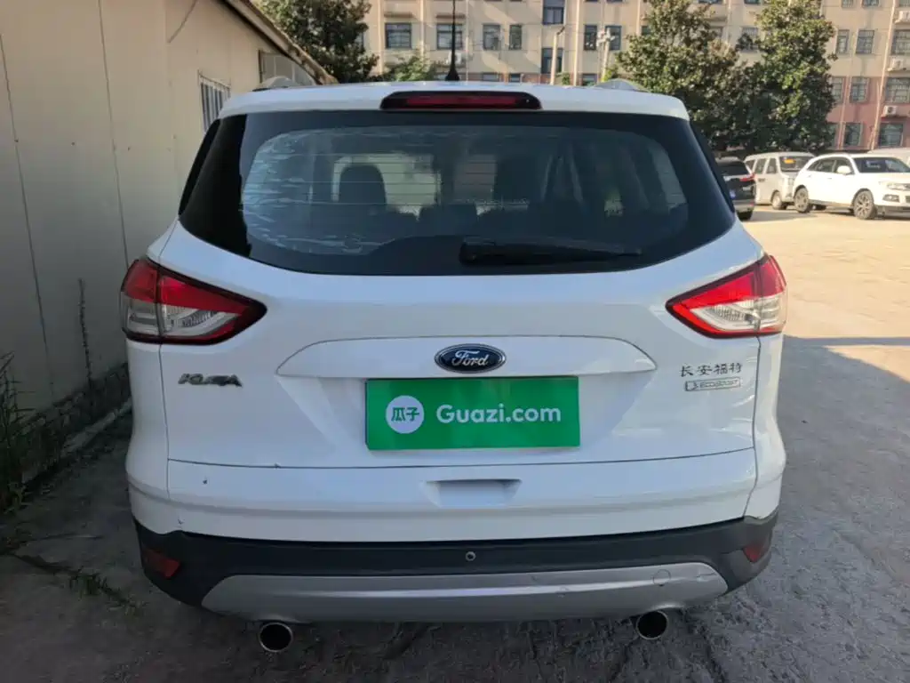 Ford Kuga — миниатюра 6