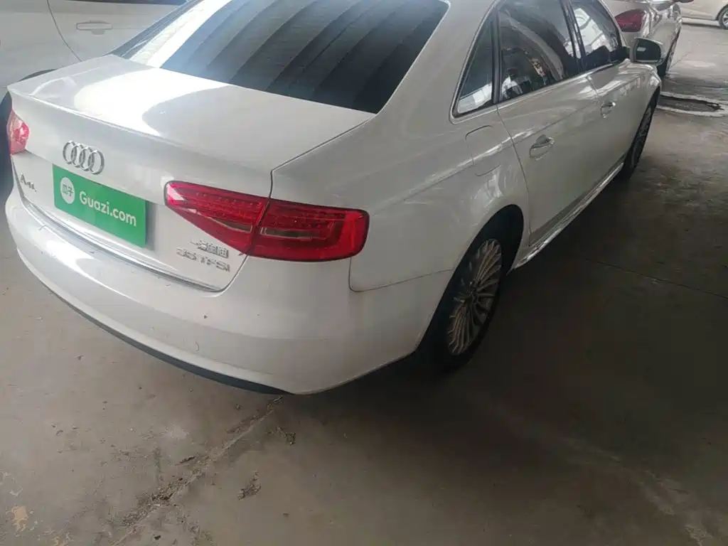 Audi A4L — миниатюра 8