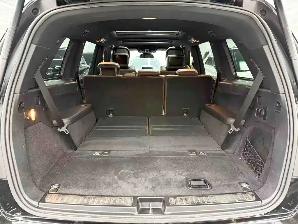 Mercedes-Benz GLS AMG — миниатюра 20