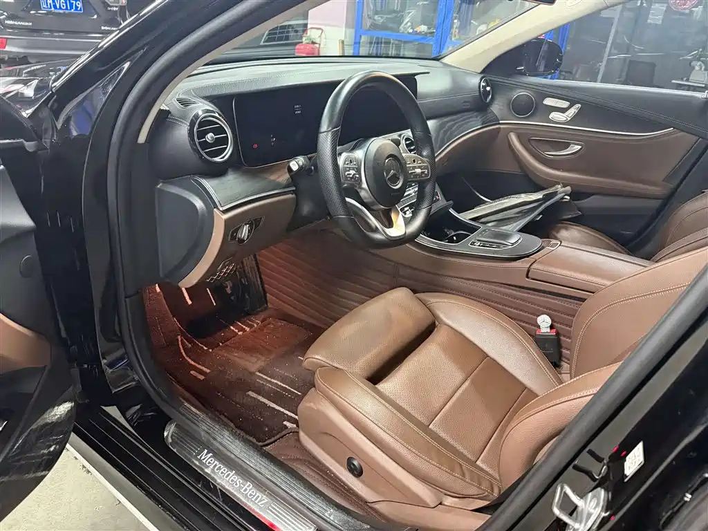 Mercedes-Benz E-Class E 2019 E 260 L Sport 4MATIC