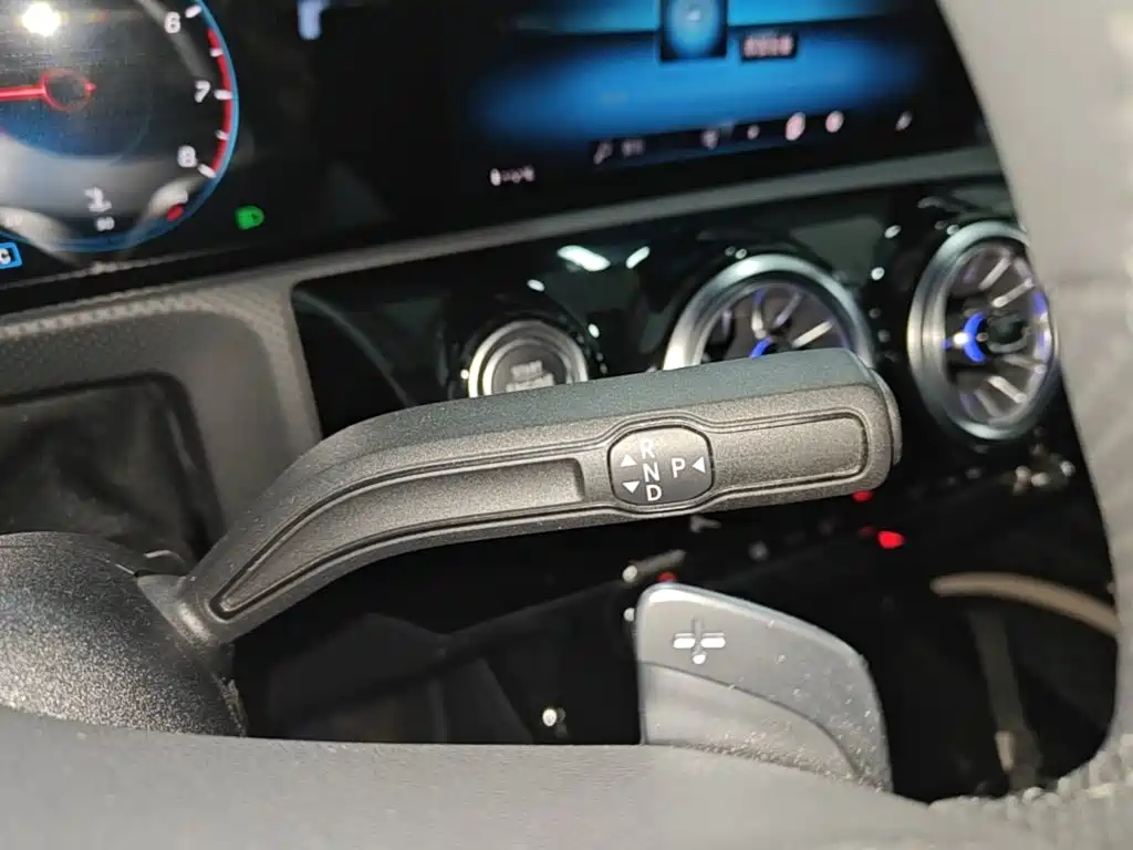 Mercedes-Benz A-Class — миниатюра 14