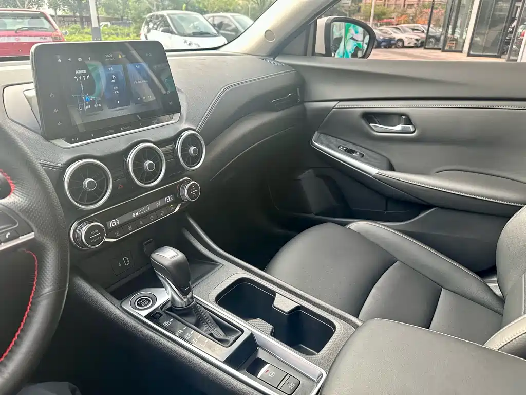 Nissan Sylphy — миниатюра 18