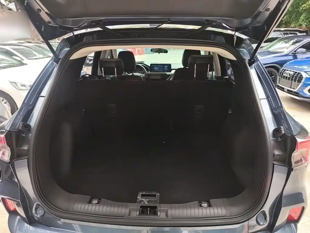 Ford Escape — миниатюра 19