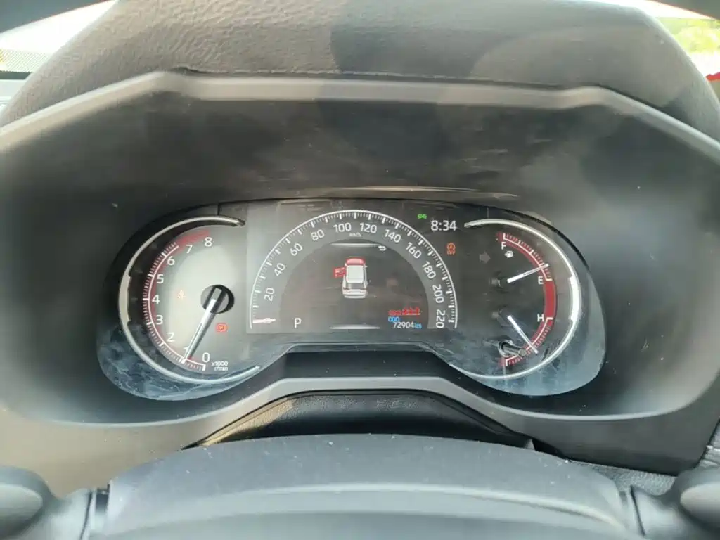 Toyota RAV4 — миниатюра 12