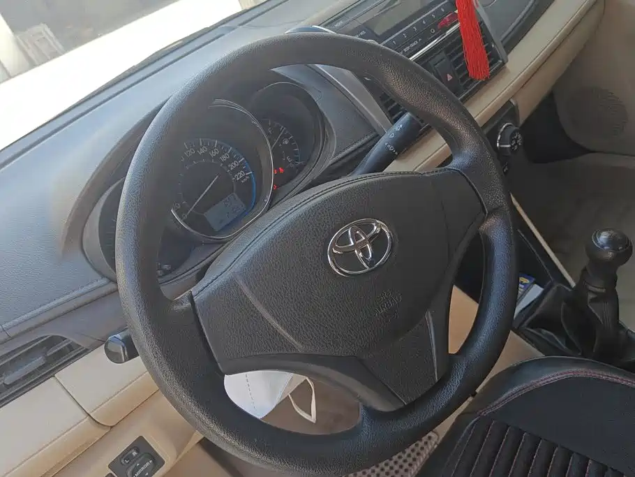 Toyota Vios — миниатюра 15
